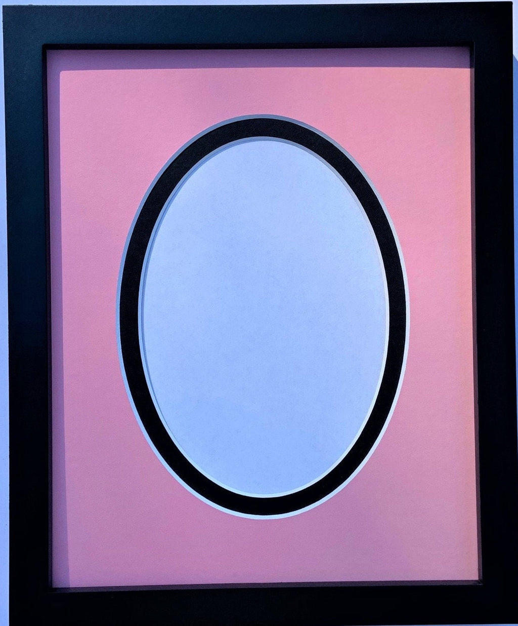M012 Pink on Black Oval Double Layer Photo Mat