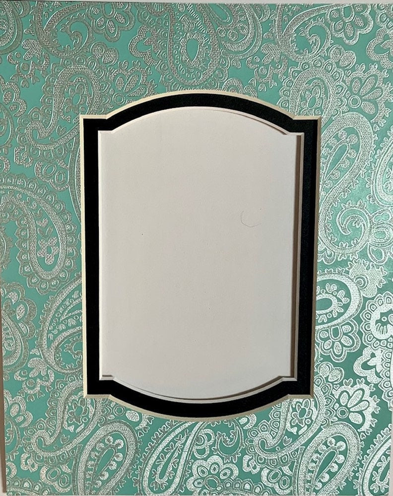 Aqua Paisley Silver Embossed Double Layer Photo Mat