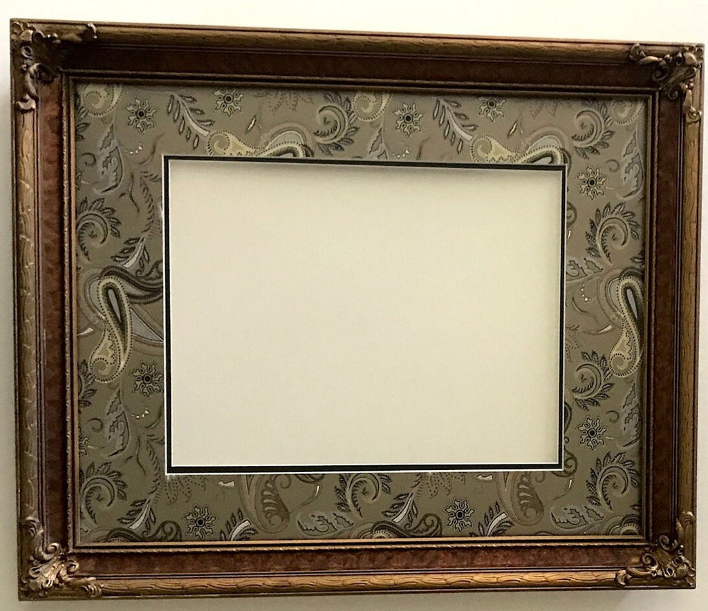 Gold Foil Paisley Double Layer Photo Mat